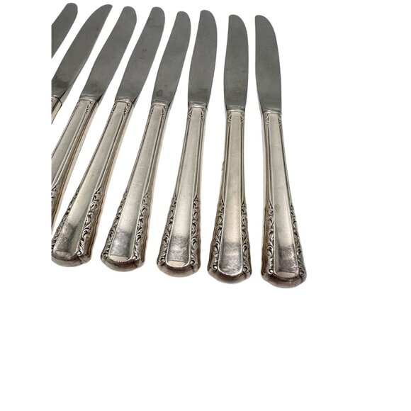 Vintage Holmes & Edwards May Queen Silver Plate Dinner Knives Set of 8 - Picture 2 of 5